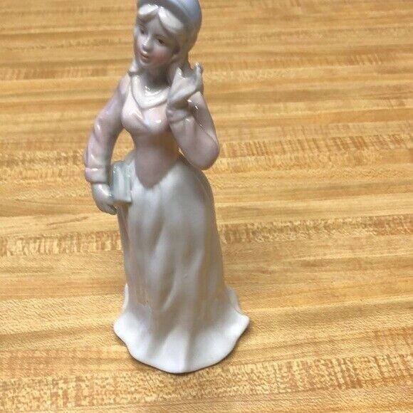 School girl long skirt carrying book glazed porcelain figurine home decor - Picture 5 of 6